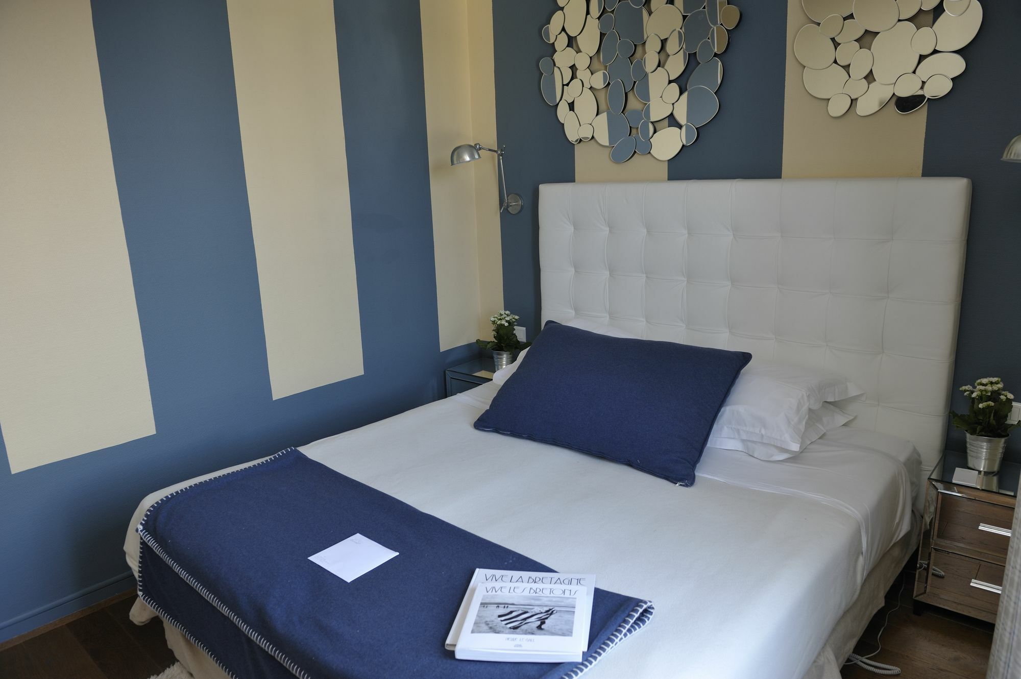 Hotel La Baie Des Anges Spa Marin Landeda Bagian luar foto